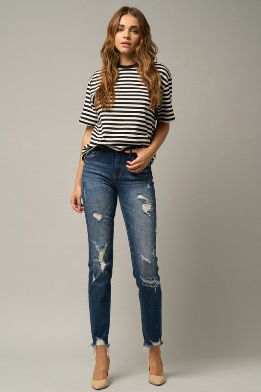 Distressed Slim Girlfriend Jeans