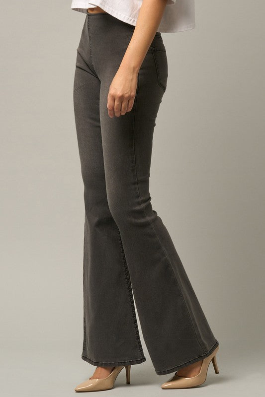 Mid Rise Banded Wide Flare Jeans