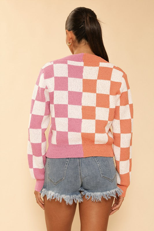 Two tone checkered cropped knit cardigan