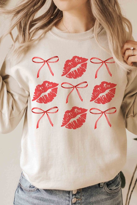 PLUS SIZE - BOWS AND KISSES Graphic Sweatshirt
