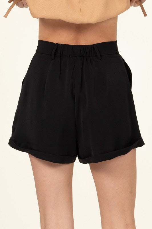 Pleated Cuff Hem Shorts